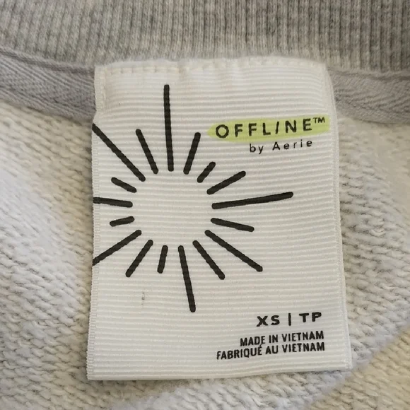 Offline By Aerie Women's Cropped V-Neck Long Sleeves Sweatshirt Size XS Gray - Picture 2 of 10